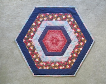 Quilted Floral Table Topper, Hexagonal Table Mat, Six Sided Blue and Red Table Decor, Quiltsy Handmade, Center Piece
