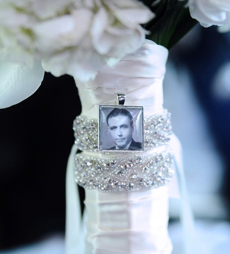 Bridal Bouquet, Memorial Charm, Wedding Bouquet Photo Charm, Photo Pendant of Mom, Dad, Grandparents 