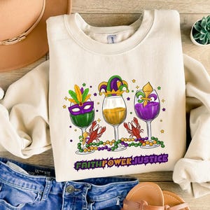 Mardi Gras Drink Shirt, Mardi Gras Drinking Party Sweatshirt,Wine Mardi Gras Beads Shirt ,Mardi Gras Carnival tshirt,Fat Tuesday Wine Hoodie