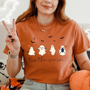 Comfort Colors® Tis The Season Halloween Shirt, Halloween  Retro Ghost Shirt, Cute Fall Shirt, Women&#39;s Halloween Tee, Pumpkin Season