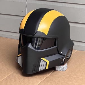 Wearable Helldivers 2 B-01 Helmet Custom Cosplay Prop – Handmade Replica for Convention or Display – Durable&Lightweight – LoneStarCosplayer