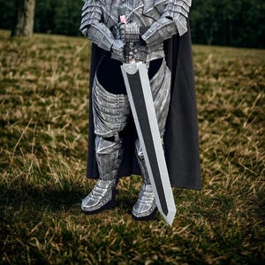 Guts Sword Custom Cosplay Sword Prop – Handmade Fantasy Replica for Convention or Display – Durable & Lightweight – LoneStarCosplayer