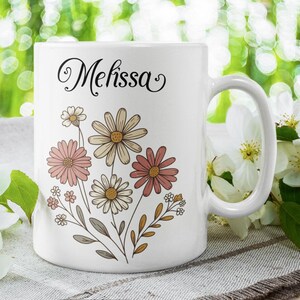Personalized Daisy Coffee Mug: Custom Name Floral Ceramic Tea Cup