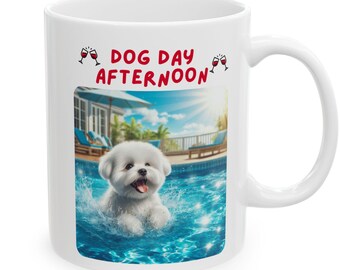 Taza de café con diseño de cachorro en la piscina, ideal para disfrutar de una tarde con tu perro.
