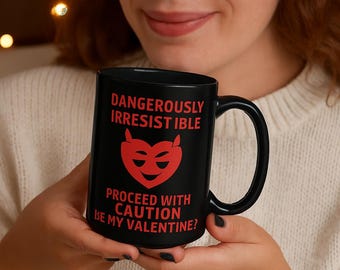 Taza de corazón de diablo, regalo gótico de San Valentín, taza de café de estética oscura, amante de las travesuras, cerámica negra de 325 ml