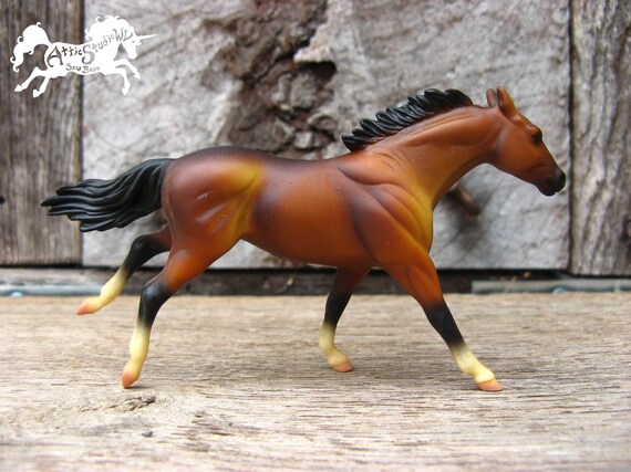small breyer horses