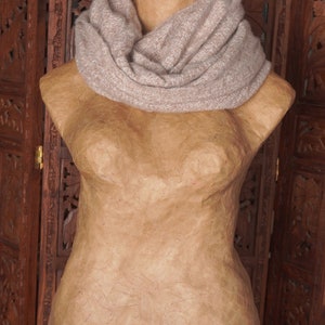 MANNEQUIN Women's Torso for Necklace, Scarf & Clothing Display Best Selling image 9