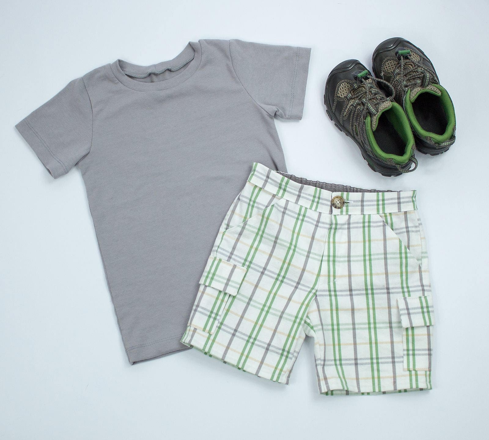Amateur Sewn Cargo Shorts