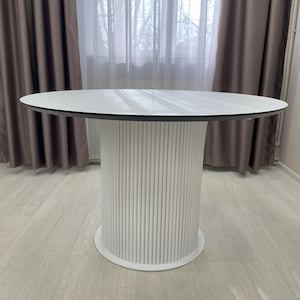 Runder Klapp-Esstisch - Stilvolles HPL Material - Küchenmöbel