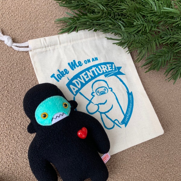 Travel adventure friend! Mini sasquatch plush - black & seafoam
