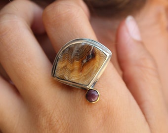 Bague en argent sterling Sequoia fossilisé et mookaite sertie dans l'or 18k Taille US 9.75