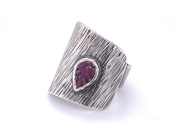 Oxidized Sterling silver Ring with Leave shape Ruby Size US 7.5