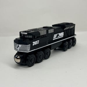 Norfolk Southern Diesel Train Engine Large Version (SD-70) Custom made for Wooden Railway Tracks - 3D Printed