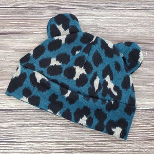 Teal Leopard Baby Bear Hat, Leopard Baby Hat, Baby Bear Beanie, Coming Home Outfit, Baby Photo Prop, Hospital Hat, Newborn Hat, Animal Print