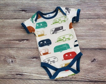 Baby Camping Outfit, Camping Onesie®,  Happy Camper, Baby Bodysuit, Retro Camper, Baby Camping, Short Sleeve Onesie®, Newborn Gift, Handmade