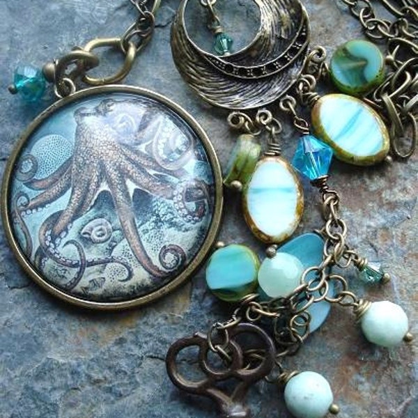 Vintage Skeleton Key Necklace, OCTOPUS GARDEN, Mermaid Jewelry, Turquoise, Aqua, Steampunk, Lariat, Necklace