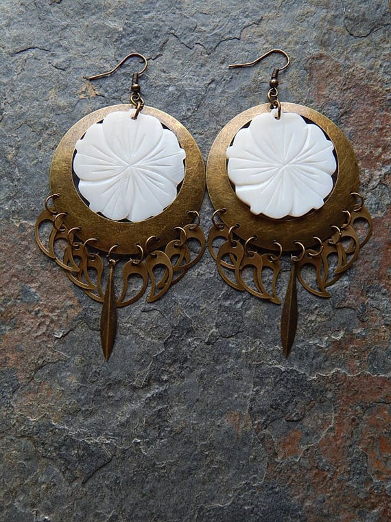 Handmade Brass Statement Earrings with a Gray Seashell and Small Hoop