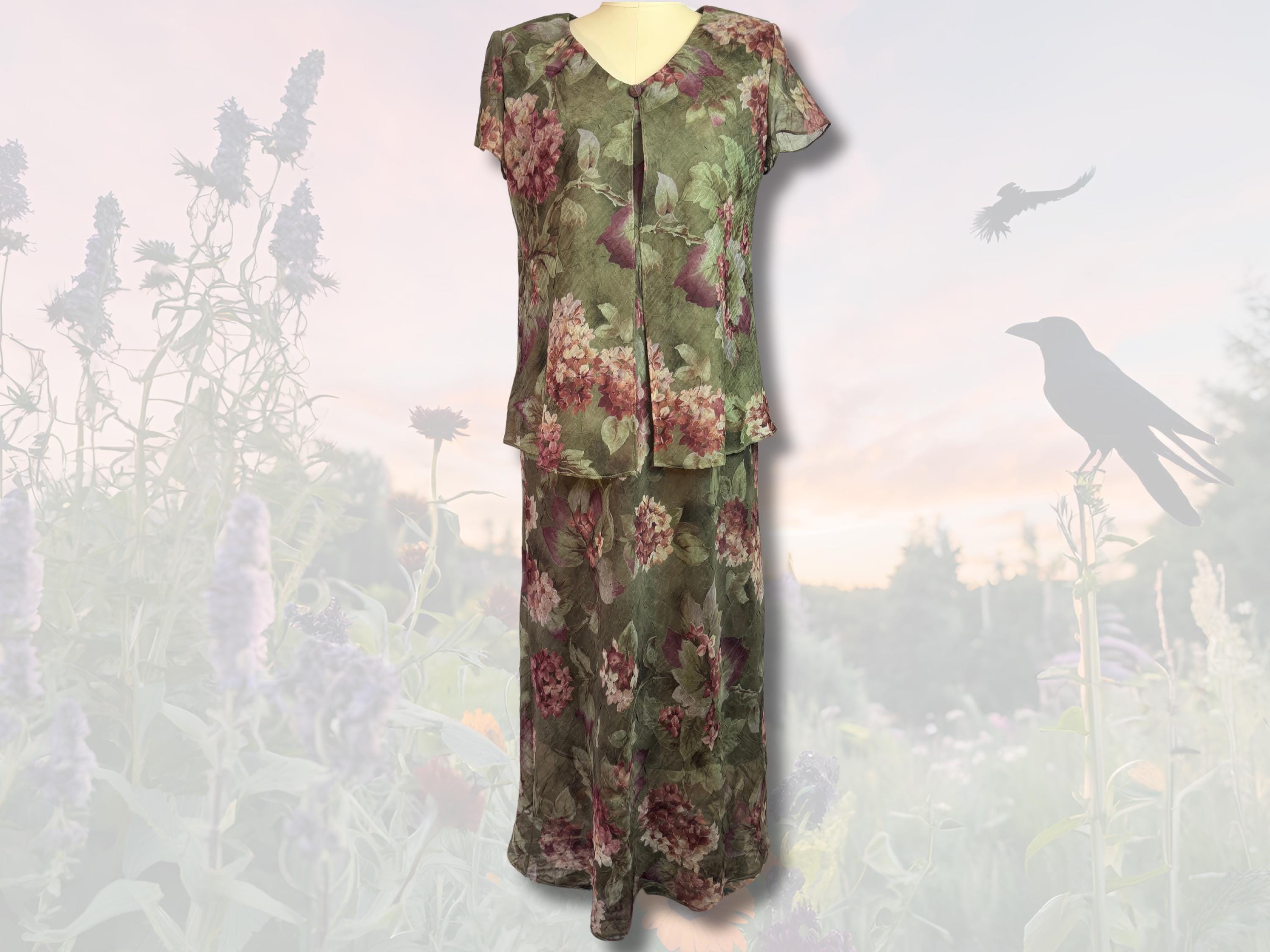 practical magic green dress A-Line Evening Gown Party Dress Christmas Red Green Dress Masquerade P –  Koutun Dress