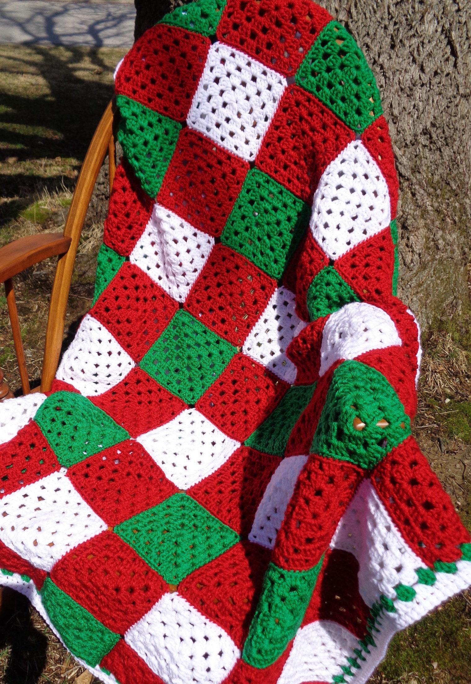Christmas Blanket, Crochet Granny Square Afghan, Red, Green and