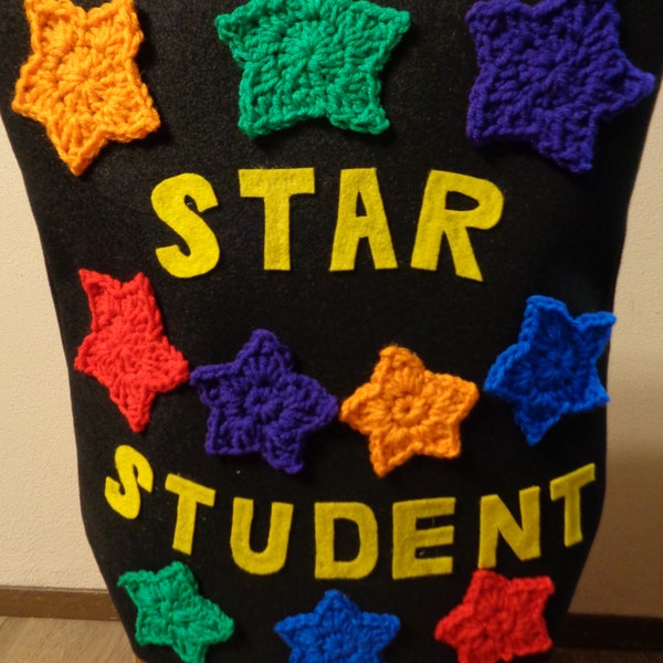 Star Student Chair Cover for Lower Grade Classrooms. Small Primary Felt and Crochet Chair Cover with Stars, MADE TO ORDER, Gift for Teacher