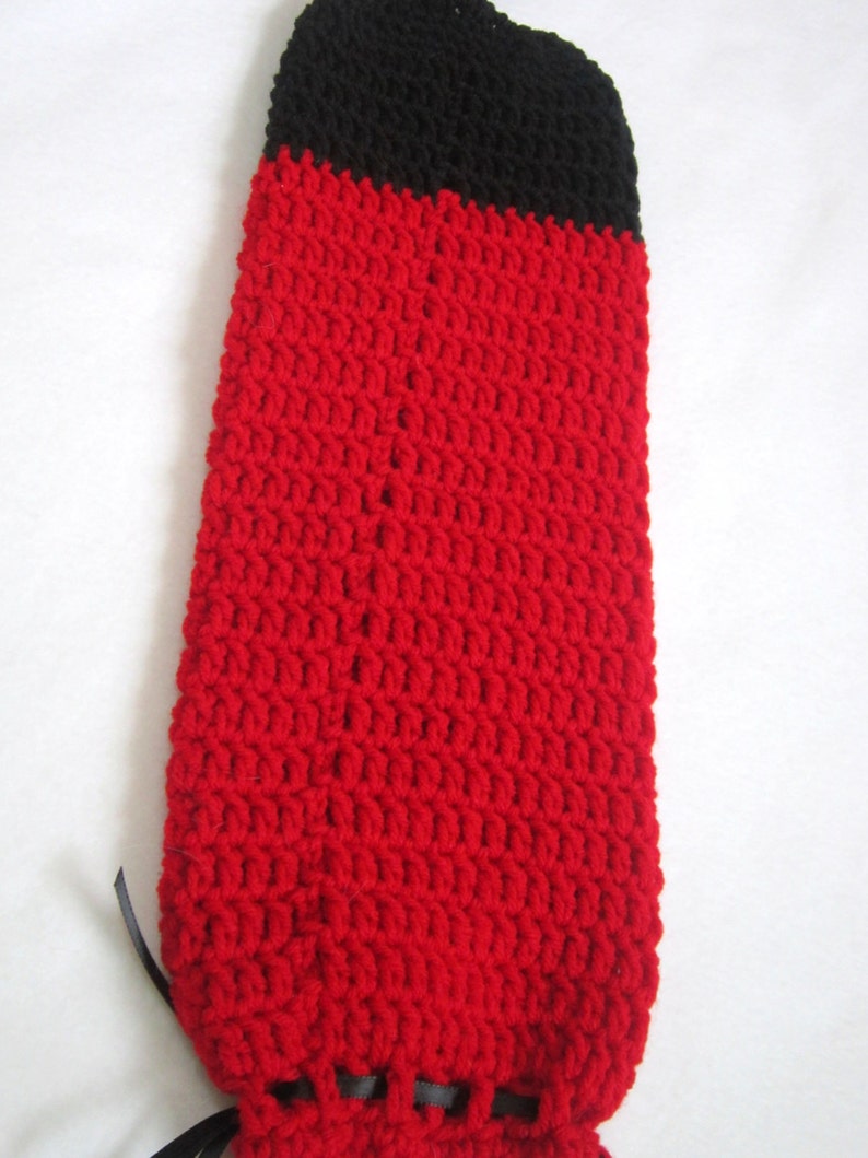 Crochet Plastic Bag Holder Ladybug Red and Black, Hostess Gift, Present for Teacher, Eco-friendly Bag Holder, MADE TO ORDER image 5