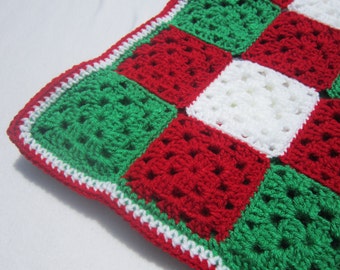 Crochet Christmas Baby Afghan, Granny Square Blanket, Red Green and White Gingham Infant Afghan, Baby Shower Gift for December Baby