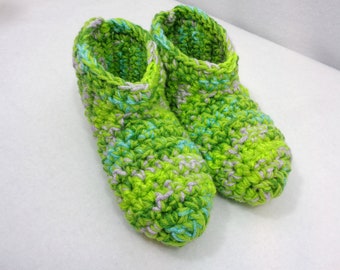 Green Slippers, Crochet Size Medium Womens Houseshoes ~Gift for Grandma ~Warm and Cozy Socks by Charlene, Present for CoWorker