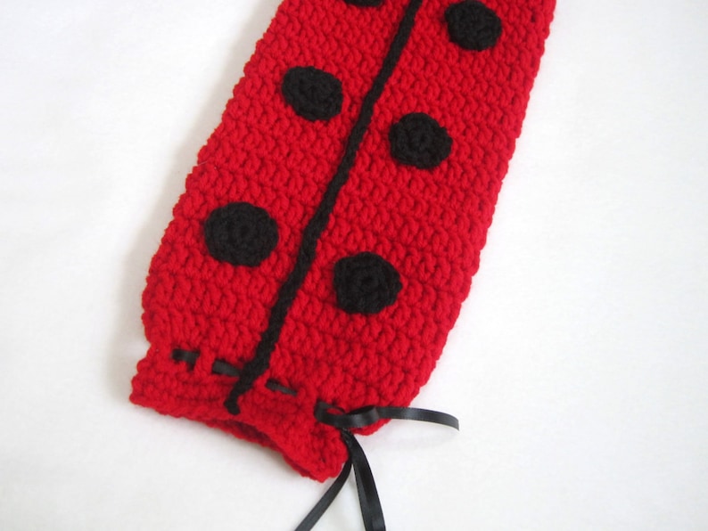 Crochet Plastic Bag Holder Ladybug Red and Black, Hostess Gift, Present for Teacher, Eco-friendly Bag Holder, MADE TO ORDER image 1