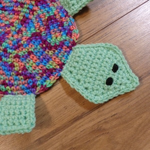 Turtle Pot Holder, Tortoise Trivet for Kitchen, Tan, Colorful Hostess Gift. Turtle Collector Gift, Crocheted by Charlene, READY TO SHIP