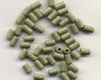 Package of 100 light Khaki Ceramic Beads 6X10 mm, hole about 2.5 mm #40