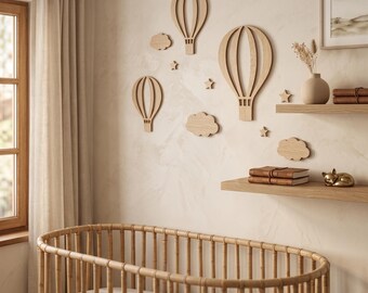 Set di decorazioni murali in legno realizzate a mano con mongolfiere | Decorazioni da parete per la cameretta dei bambini in stile Montessori
