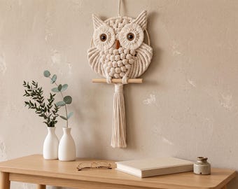 Decorazione murale a forma di gufo in macramè in stile boho - Decorazione in fibra annodata a mano con aureola in ottone