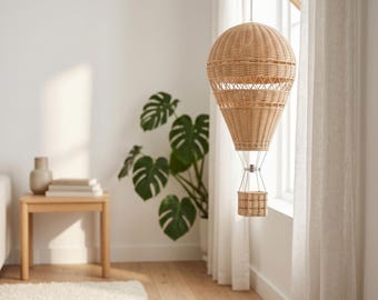 Arredamento per la cameretta in stile boho - Decorazione con mongolfiera in rattan intrecciato per la casa
