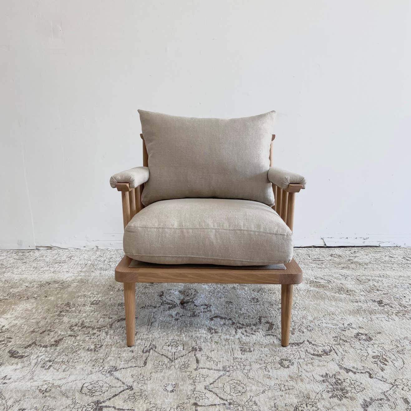 White oak accent chair deals