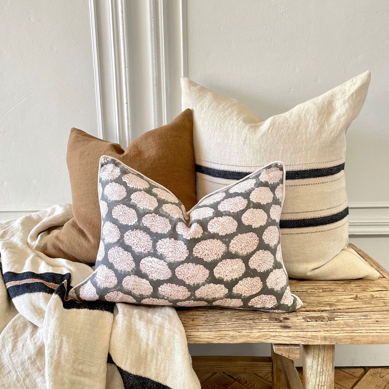 BloomHomeInc Patagonia Stripe Pillow - Thumbnail 4
