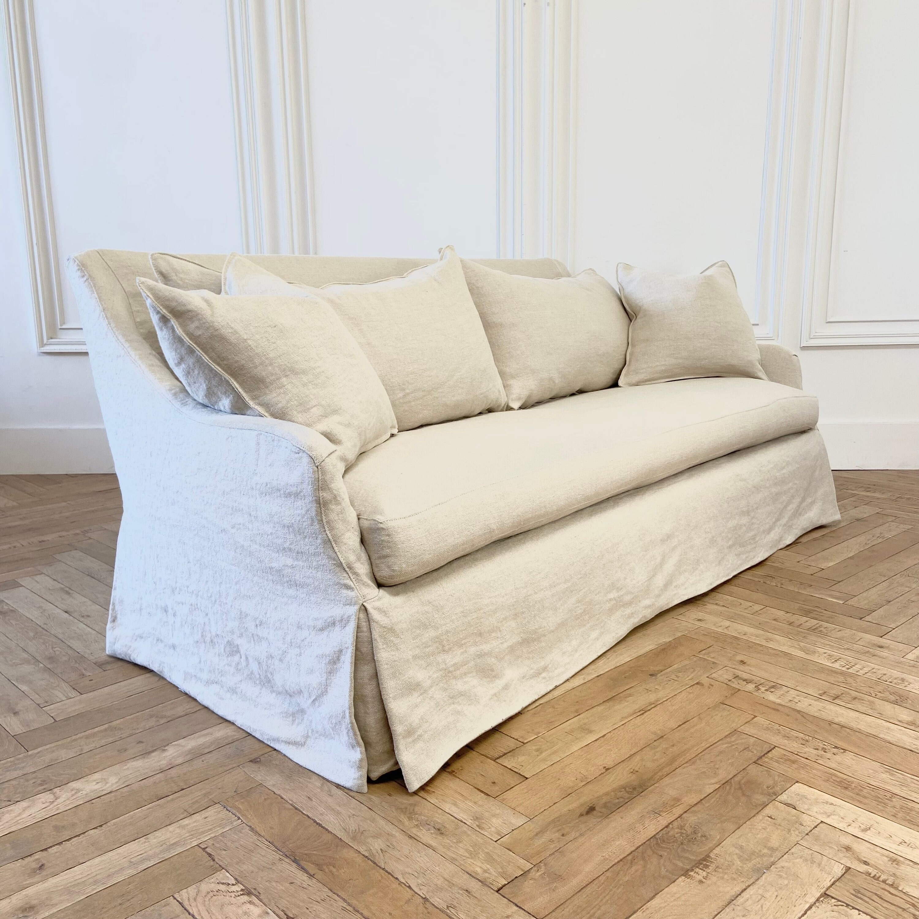Slipcovered couches 2024 for sale