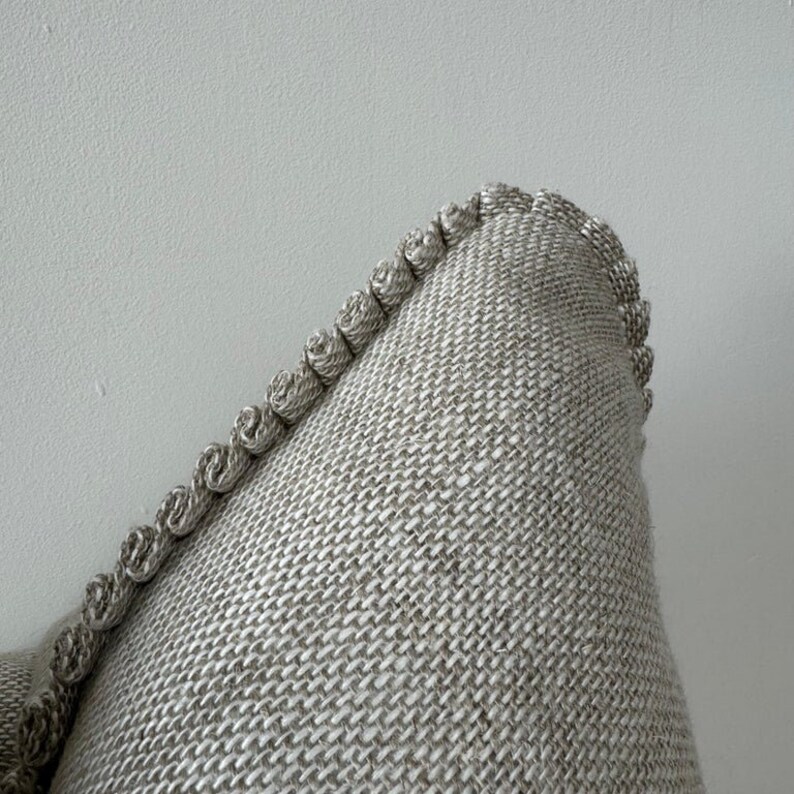 BloomHomeInc Linen Pillows - Thumbnail 5
