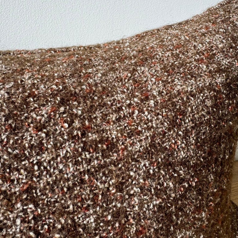 BloomHomeInc Lumbar Pillow - Thumbnail 5