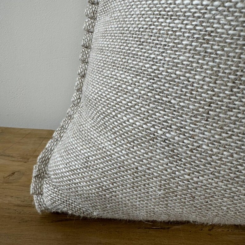 BloomHomeInc Linen Pillows - Thumbnail 3