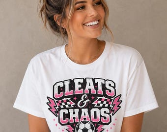 Camiseta Soccer Mom Cleats & Chaos, regalo para mamás futbolistas, camiseta deportiva para padres, camiseta gráfica para amantes del fútbol, camisetas deportivas para mujeres, regalos para entrenadores de fútbol.