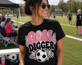 Camiseta de mamá futbolista, regalo para mamá futbolista, camiseta gráfica para mamá deportista, top para espectadora de torneo, camiseta deportiva para mamá, camiseta de gol de fútbol, regalo para entrenador