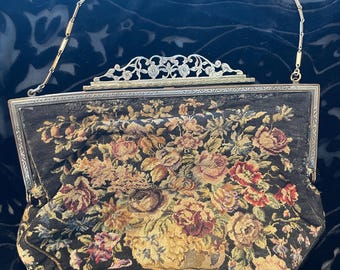 Vintage 1930s embroidered evening bag