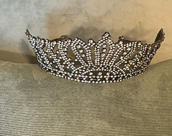 Vintage Ceremonial Tierra, Diamonte Rhinestones, Silver Alloy Backing