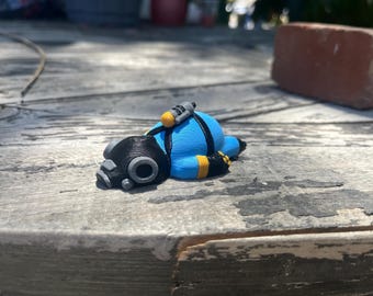 Team Fortress 2: BLU Team Pyro Desk Buddy Figure