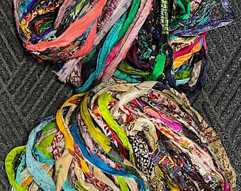 Gorgeous Persian Bazaar Multi Recycled Sari Silk Ribbon 5 - 10 Yards o –  The Spinnery Store