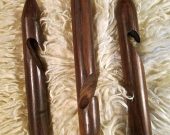 Jumbo Rosewood Crochet Hook 25mm Handmade & Beautiful SUPER FAST SHIPPING!