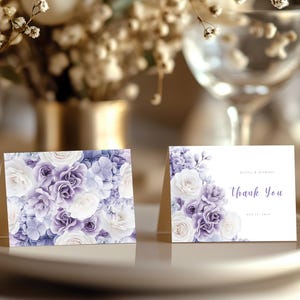 Modelo de cartão de agradecimento floral roxo escuro, elegante, rosa branca, editável, dobrado, para impressão, plano, para colocar, 2 fundos, 2 FP2