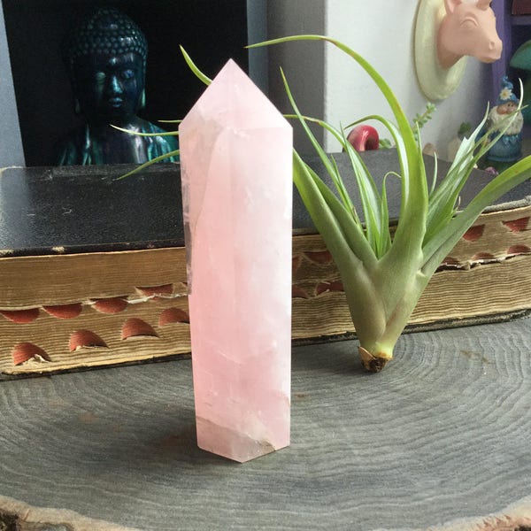 Rose Quartz crystal 130g obelisk point tower gemstone polished stone, pink, reiki, wiccan, altar,