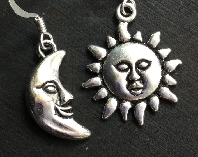 Silver Moon and Sun earrings, mismatched, 80s, 90s style (sold per pair, leave qty as 1)