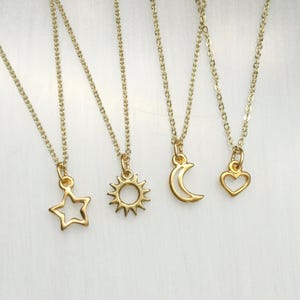友情ネックレス、太陽、月、ハート、星のネックレス4個セット、友情ネックレス